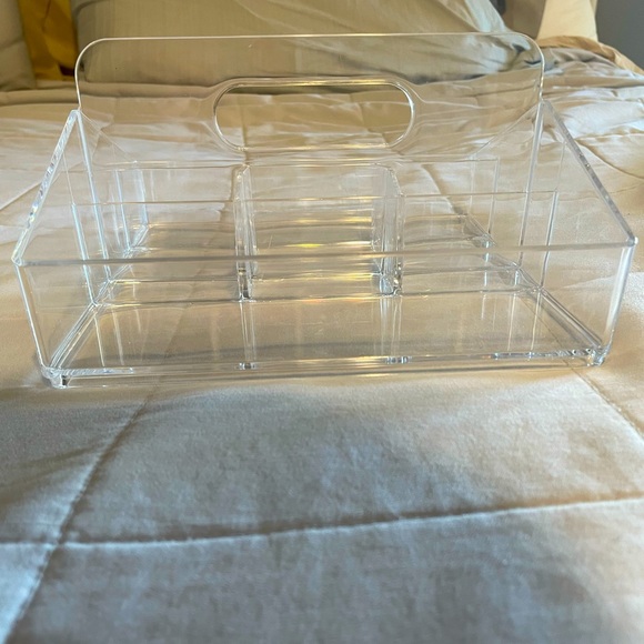 Big Makeup Organizer - Picture 1 of 3